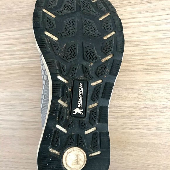 Under Armour UA Reactor Sneaker - Picture 8 of 9